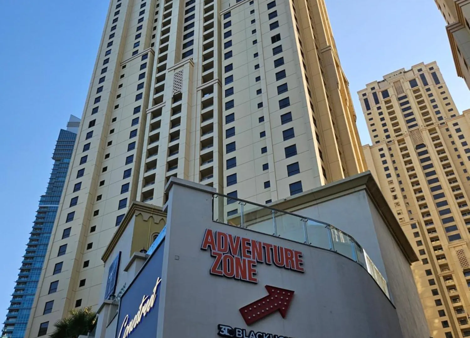 Modern Jbr Studio With Beach & Pool Access - Dubai Marina Apartment