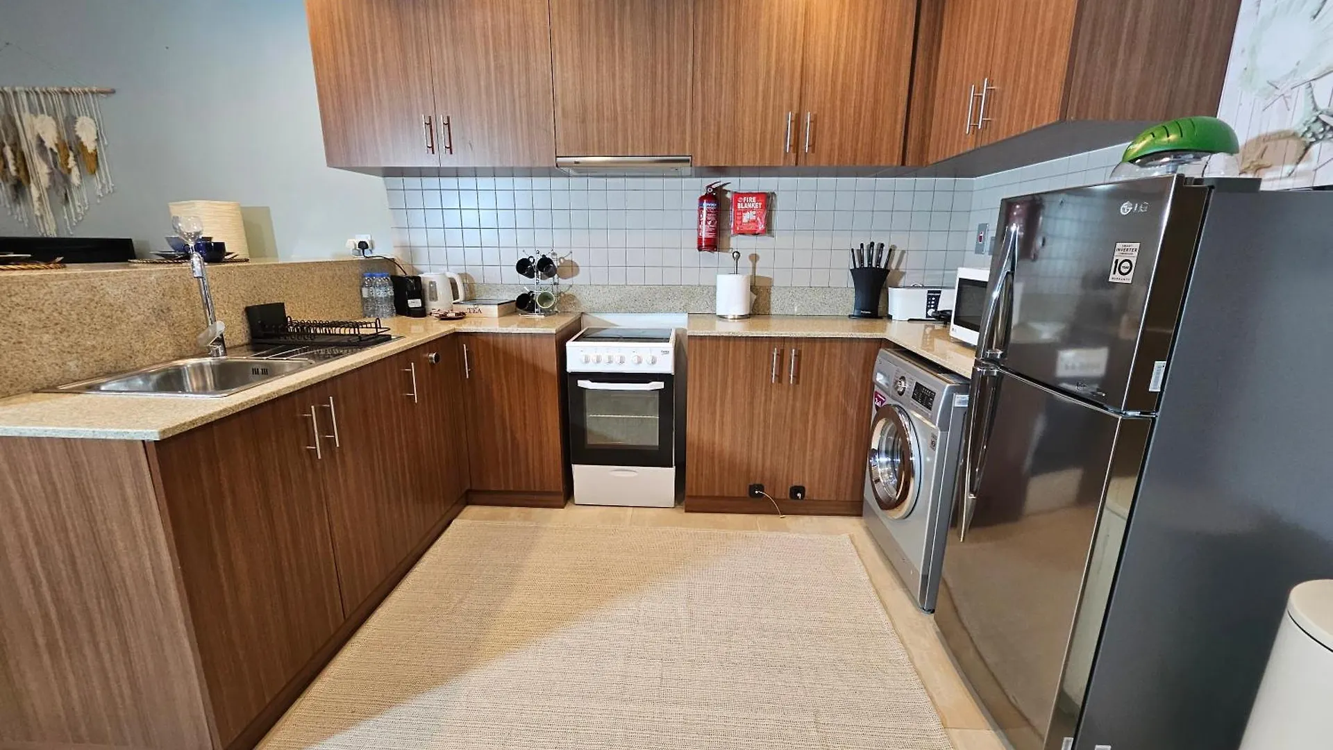 Modern Jbr Studio With Beach & Pool Access - Dubai Marina