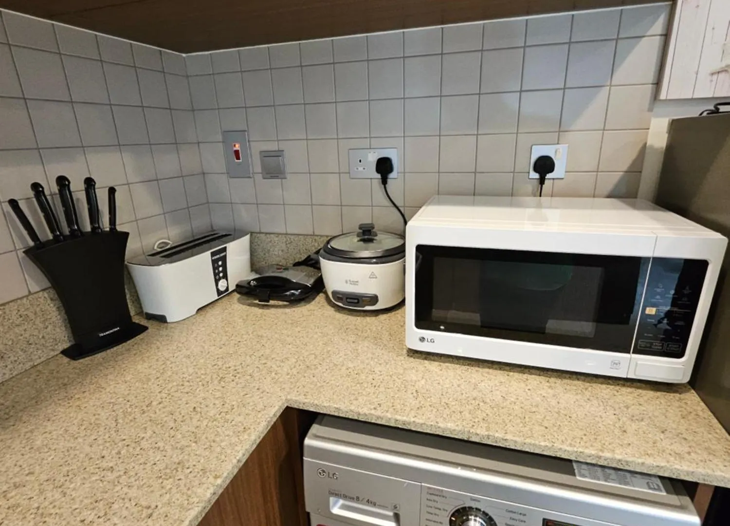 Apartment Modern Jbr Studio With Beach & Pool Access - Dubai Marina United Arab Emirates