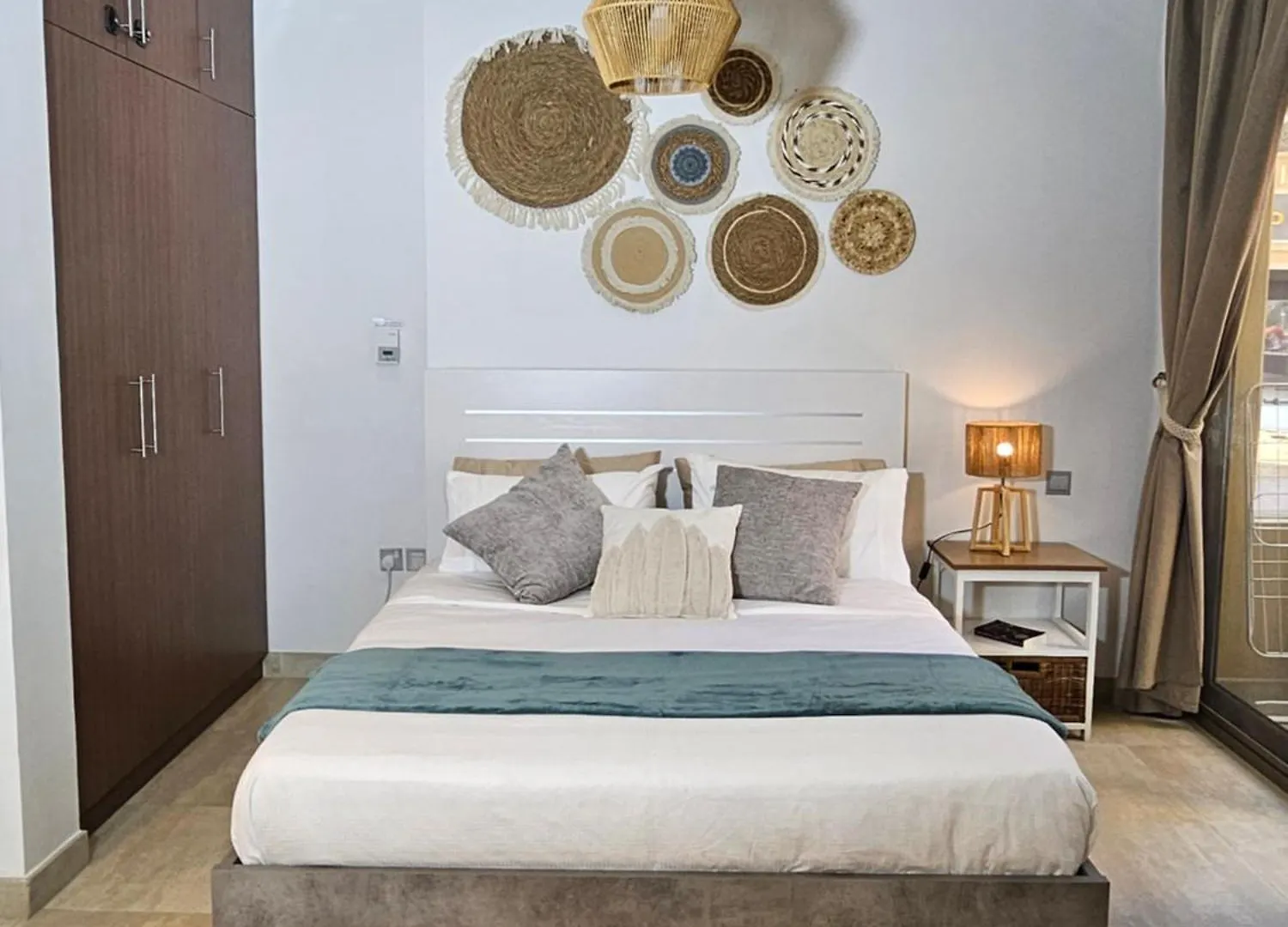Modern Jbr Studio With Beach & Pool Access - Dubai Marina location